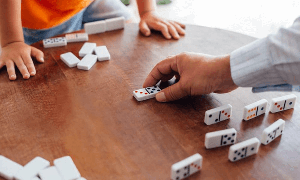cách chơi domino